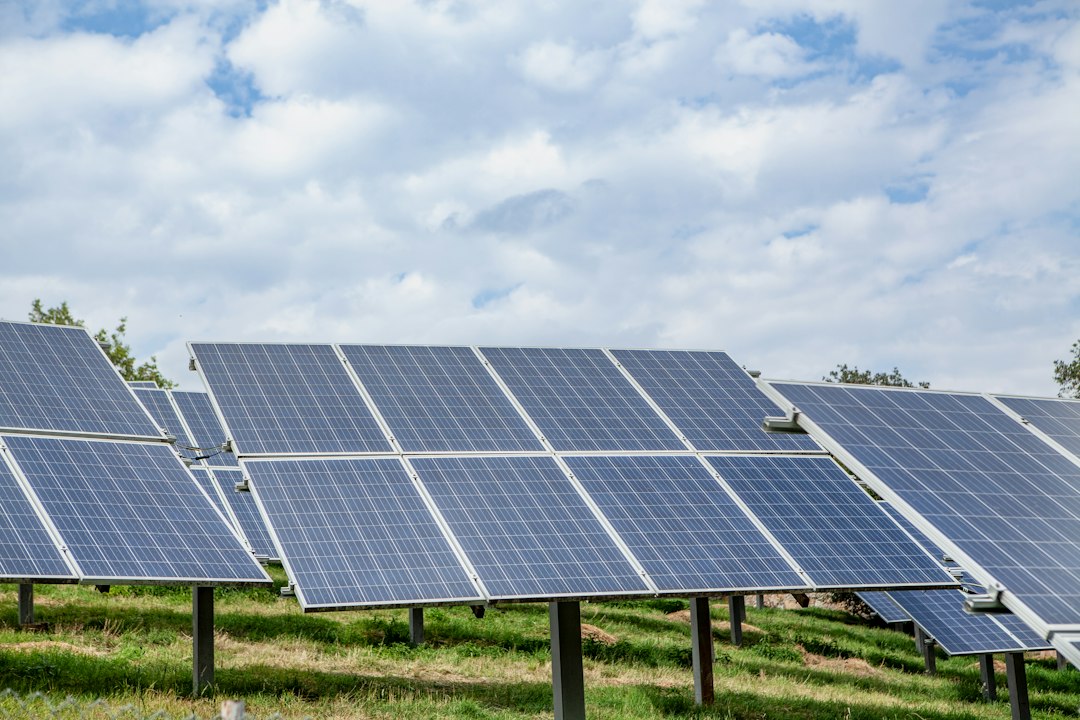 Utforsk Genealitet: En Dypdykk i Forholdet mellom Energi og Samfunn